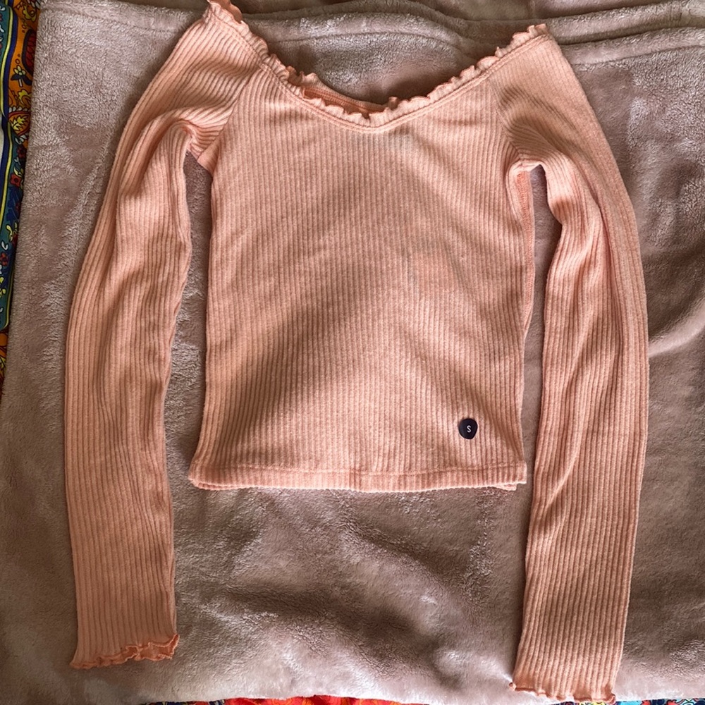 Abercrombie and Fitch size small of the shoulder top